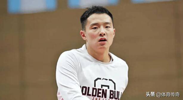 赵睿,王奕博的交易,处处彰显着CBA职业联赛的不职业!