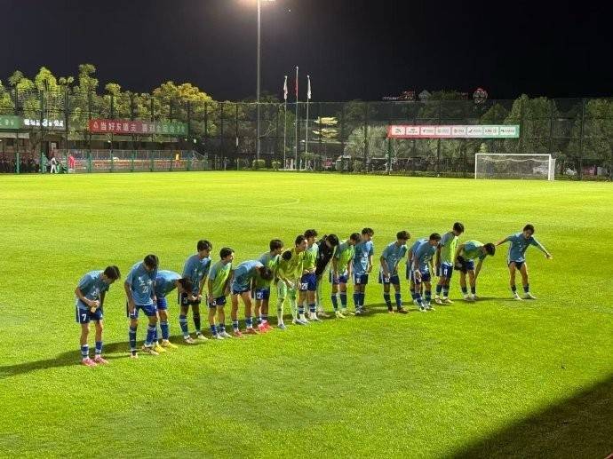 上海U16男足全运会小组赛两战全胜，以小组头名挺进1-8名排位赛